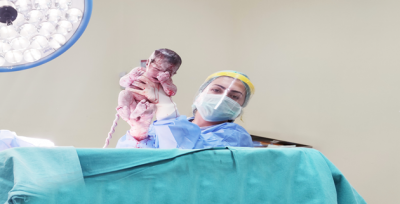 Şanlıurfa'da 8'nci kez sezaryen ile doğum yaptı