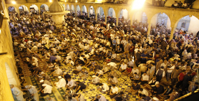 Şanlıurfa'da camiler doldu taştı