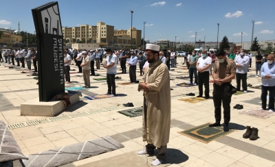 Şanlıurfa'da cuma namazı  kılındı!