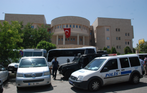 Şanlıurfa'da gözaltına alınan darbeci askerler adliyeye sevk edildi