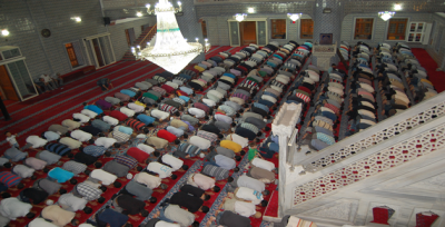 Şanlıurfa'da ilk teravih kılındı