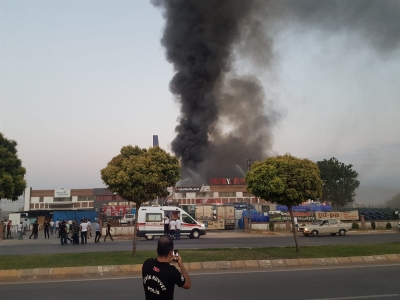 Şanlıurfa'da İş Yeri Yangını