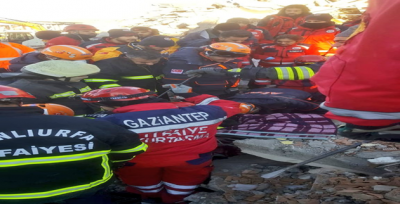 Şanlıurfa'da itfaiyesi deprem bölgesinde