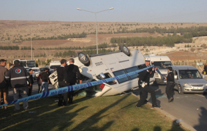 Şanlıurfa'da öğrenci servisi kaza yaptı, 20 yaralı