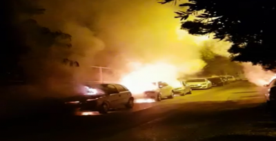 Şanlıurfa'da park halindeki 4 araç kundaklandı