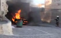 Şanlıurfa'da park halindeki araç yandı