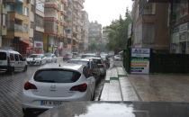 Şanlıurfa'da sağanak yağmur