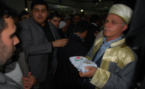 Şanlıurfa'da Sakalı Şerif ziyaretinde izdiham yaşandı