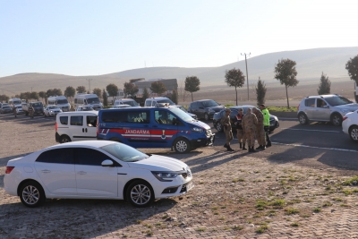 Şanlıurfa'da servisler çarpıştı: Yaralılar var