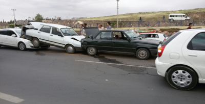 Şanlıurfa'da trafik kazası, 2 yaralı