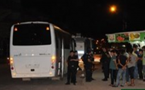 Şanlıurfa'da yollara barikat kurdular