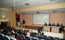 Şanlıurfa'daki arkeolojik çalışmalar masaya yatırıldı.