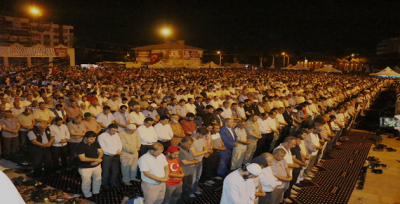 Şanlıurfalılar Rabia meydanında buluştu.   