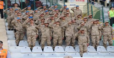 Şanlıurfaspor - Kahramanmaraşspor Maçında Örnek Davranış