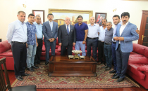 Şanlıurfaspor yönetiminden Vali Tuna'ya ziyaret