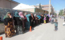 "Savaş Sadece Kurşunla Olmuyor Savaş Ekmeğimizide Vurdu"