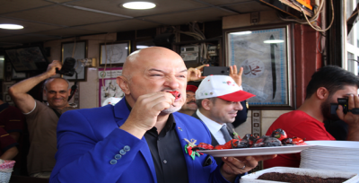 Seçkin'in Acı İsot İle İmtihanı