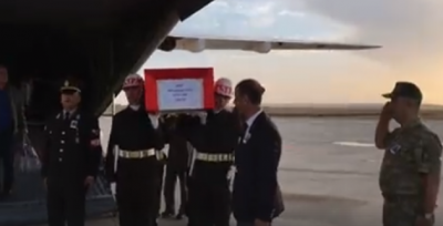 Şehit askerin naaşı Urfa'ya getirildi