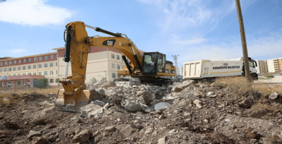 Seyrantepe'ye Yeni  Yollar Kazandırılıyor