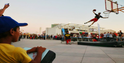 Show Ekibi Şanlıurfalı Gençleri Adeta Büyüledi