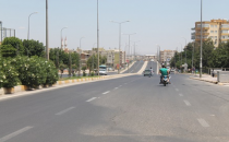 Sıcaklar bastırdı, caddeler boşaltı