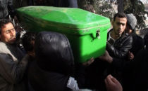 Sınırı geçmek isterken vuruldu