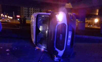 Sırrın'da Trafik Kazası, 2 Yaralı