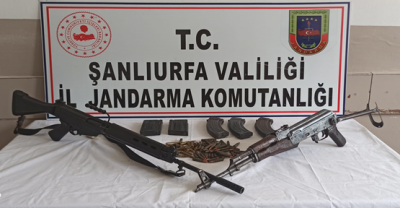 Siverek'te bir evde çok sayıda silah yakalandı!