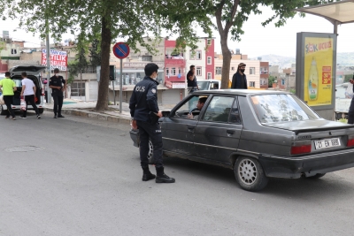 Sokağa çıkma yasağına uymayan 35 bin 422 kişiye ceza kesildi