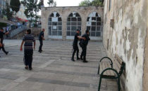 Suriye'den Atılan Roket Mermileri Camiye İsabet Etti: 1 Ölü 10 Yaralı