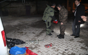 Suruç'ta bomba yüklü araç yakalandı