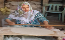 Sürücü, Misafirlerine kendi elleriyle gözleme açıyor