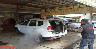 Sürücüler oto yıkamanın yolunu tuttu