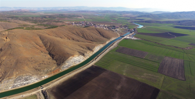 Suyumuzun Dörtte Üçünü Sulamada Kullanıyoruz