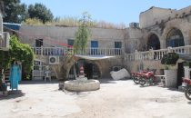 Tarihi han ilgi bekliyor