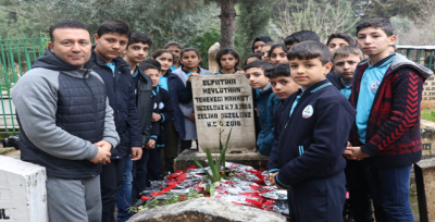 Tenekeci Mahmut Mezarı Başında Anıldı