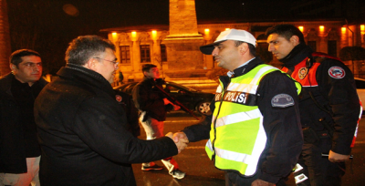  Tipioğlu , Yılın ilk saatlerinde personelle bir araya geldi