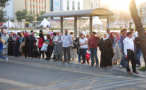 Toplu taşıma Urfa'nın yükünü kaldırmıyor