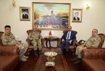Tümgeneral Başoğlu, Vali Erin'i ziyaret etti