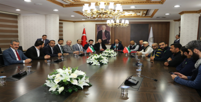 "Türkiye'deki Suriyeliler Daha İyi Durumda"