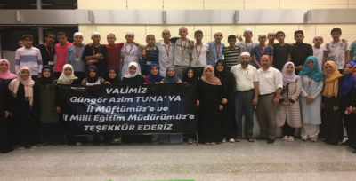 Umre yapan Gençler Şanlıurfa'ya Dondu