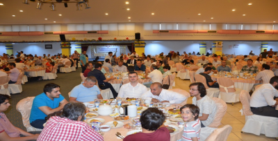 Üniversitenin akademik ve idari personeli iftarda bir araya geldi