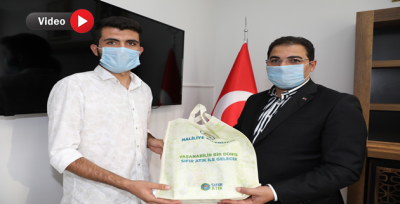 Üniversiteyi Kazanan Gençlerden Başkan Canpolat'a Teşekkür Ziyareti