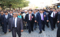 Urfa dostluğa yürüdü