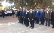 Urfa'da 24 Kasım çelenk bırakılmasıyla başladı