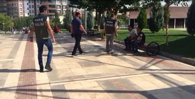 Urfa'da 300 Polisle Okul Çevreleri Denetlendi