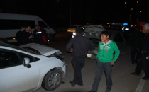 Urfa'da 6 aracın karıştığı kazada 2 kişi yaralandı