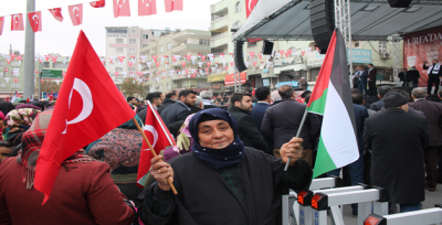 Urfa'da ABD ve İsrail'i kınama mitingİ düzenlendi.