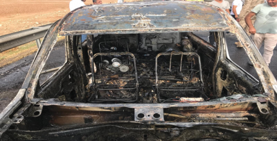 Urfa'da Araç Alev Alev Yandı