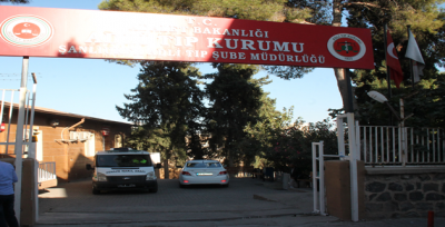 Urfa'da Bıçaklı Kavgada 1 Suriye Uyruklu Kişi Öldü